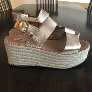 Steve Madden platform sandals